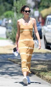 Sara Sampaio braless tits pokies in a dress seen by paparazzi.




