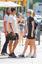 Sophie Turner braless tits seen kissing Joe Jonas by paparazzi.









