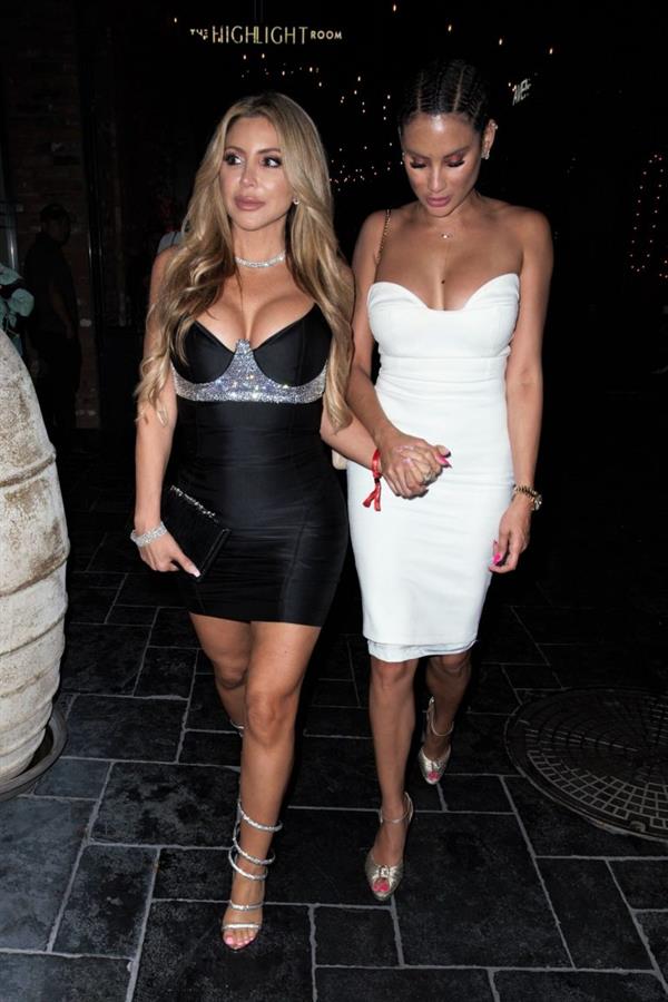 Larsa Pippen big boobs showing nice cleavage wearing a tight black dress that shows off her tits seen by paparazzi.























