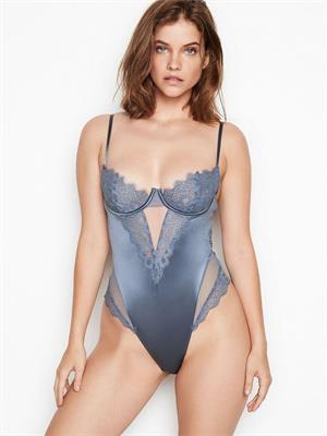 Barbara Palvin topless and sexy lingerie photo shoot for Victoria's Secret.




