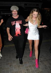 Georgia Harrison upskirt flashing her panties seen by paparazzi getting out of a car in a short dress.

















