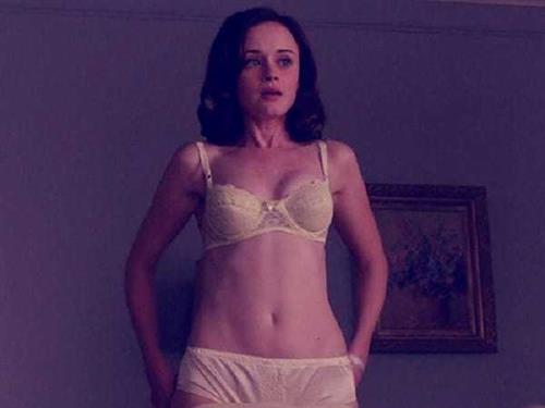 Alexis Bledel in lingerie