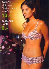 Carla Ossa in lingerie