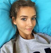 Rachel Cook taking a selfie