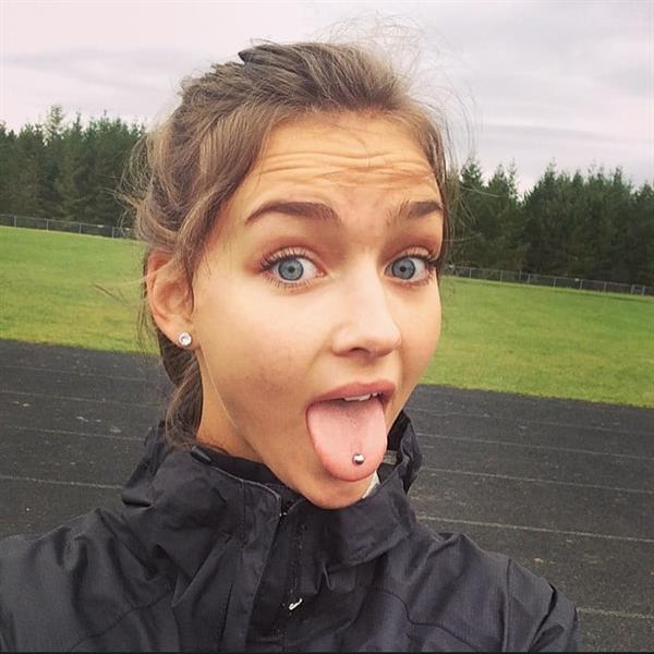 Rachel Cook taking a selfie