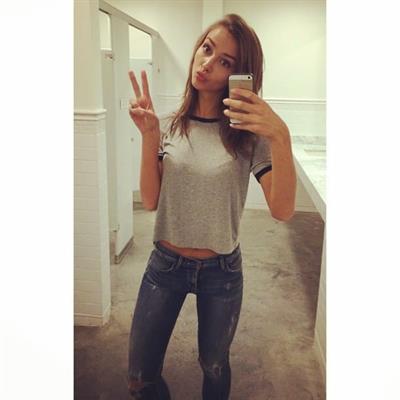 Rachel Cook taking a selfie