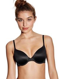 Daniela Lopez in lingerie