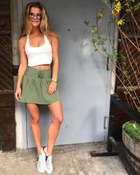 Nina Agdal Pictures Nina Agdal