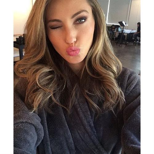 Simone Villas Boas taking a selfie