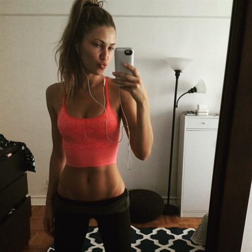 Simone Villas Boas taking a selfie