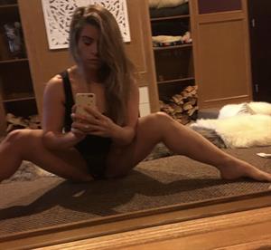 Ashlyn taking a selfie