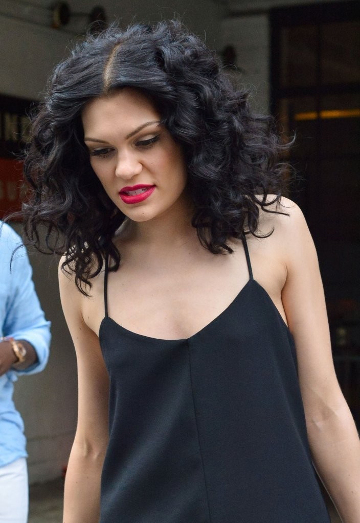 Jessie James Decker Pictures Jessie James Decker