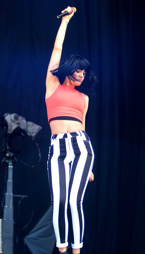 Jessie James Decker Pictures Jessie James Decker