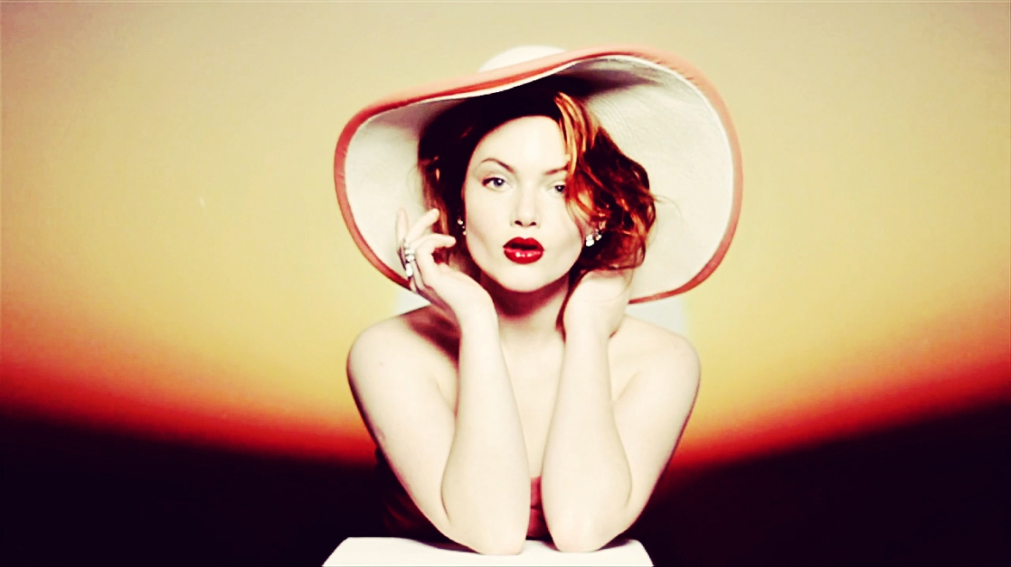 Holliday Grainger