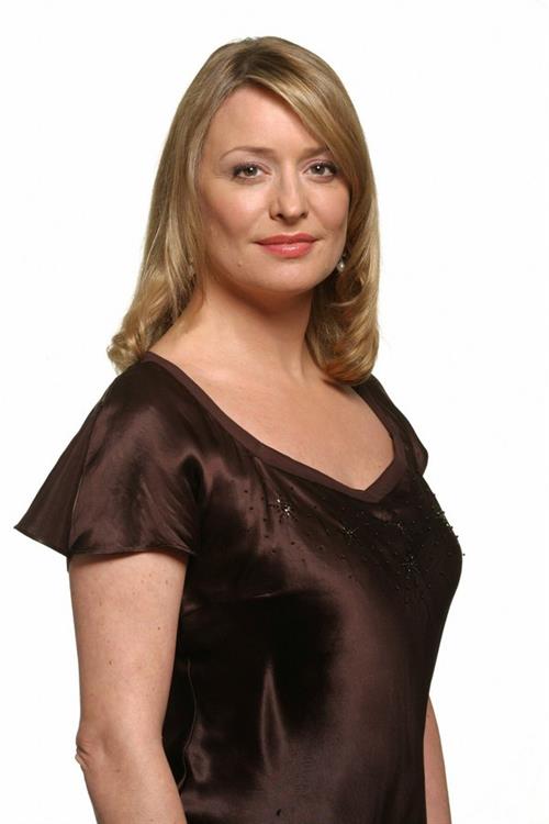 Laurie Brett