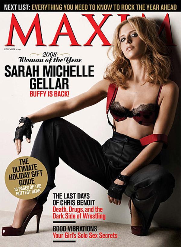 Sarah Michelle Gellar in lingerie
