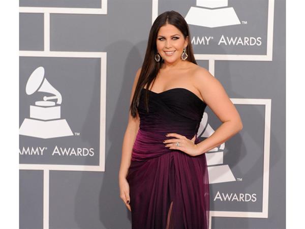 Hillary Scott (Singer)