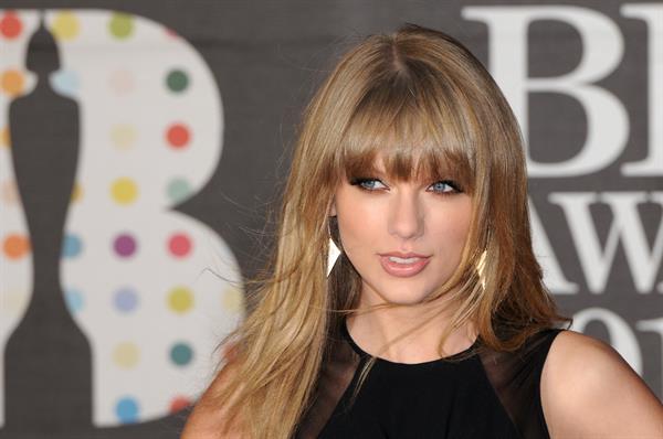 Taylor Swift Brit Awards 2013 at 02 Arena in London 2/20/13 