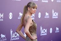 Taylor Swift 48th Annual Academy of Country Music Awards in Las Vegas 4/7/13 