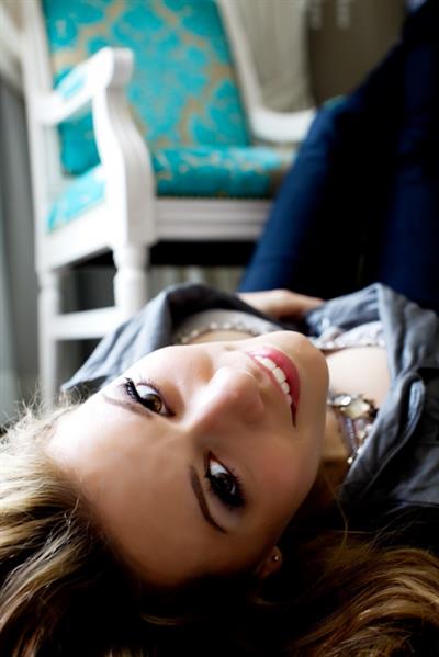 Bethany Joy Lenz-Galeotti