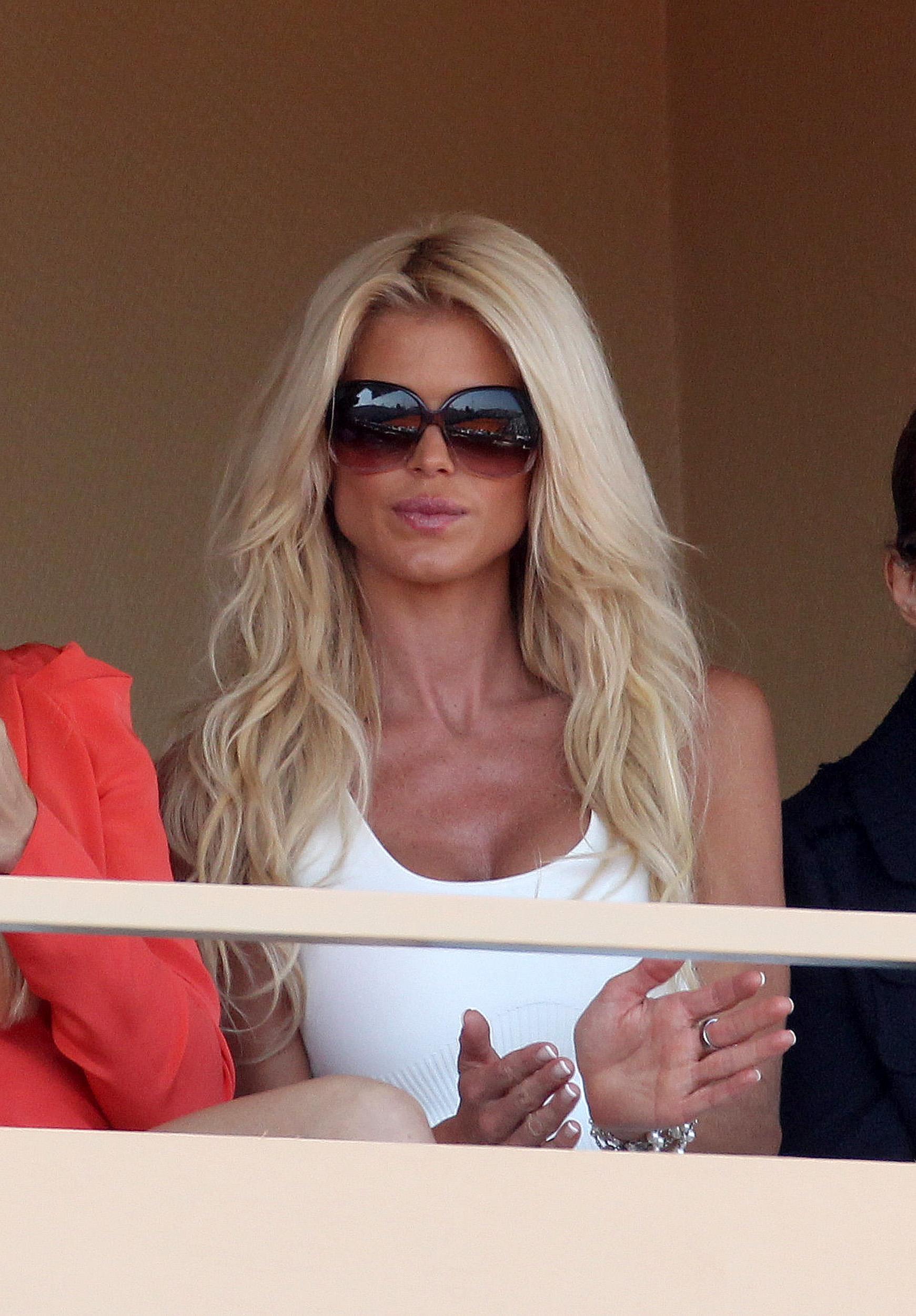 Victoria Silvstedt Pictures Victoria Silvstedt Attends Novak Djokovic match at Monte-Carlo RoleMasters in Monaco (April 18, 2013)