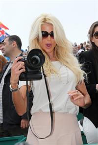 Victoria Silvstedt Lunches at the Monte-Carlo Country Club in Monaco (April 19, 2013) 