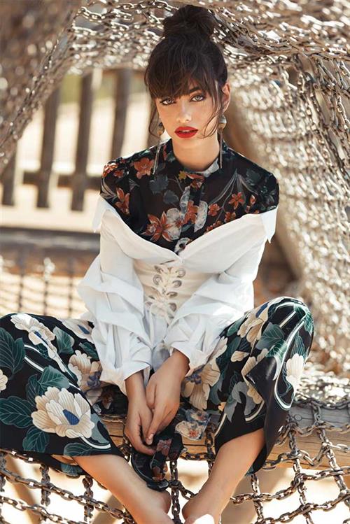 Yael Shelbia Pictures Yael Shelbia