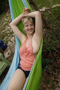 Vicky Chandler in Pantyhose