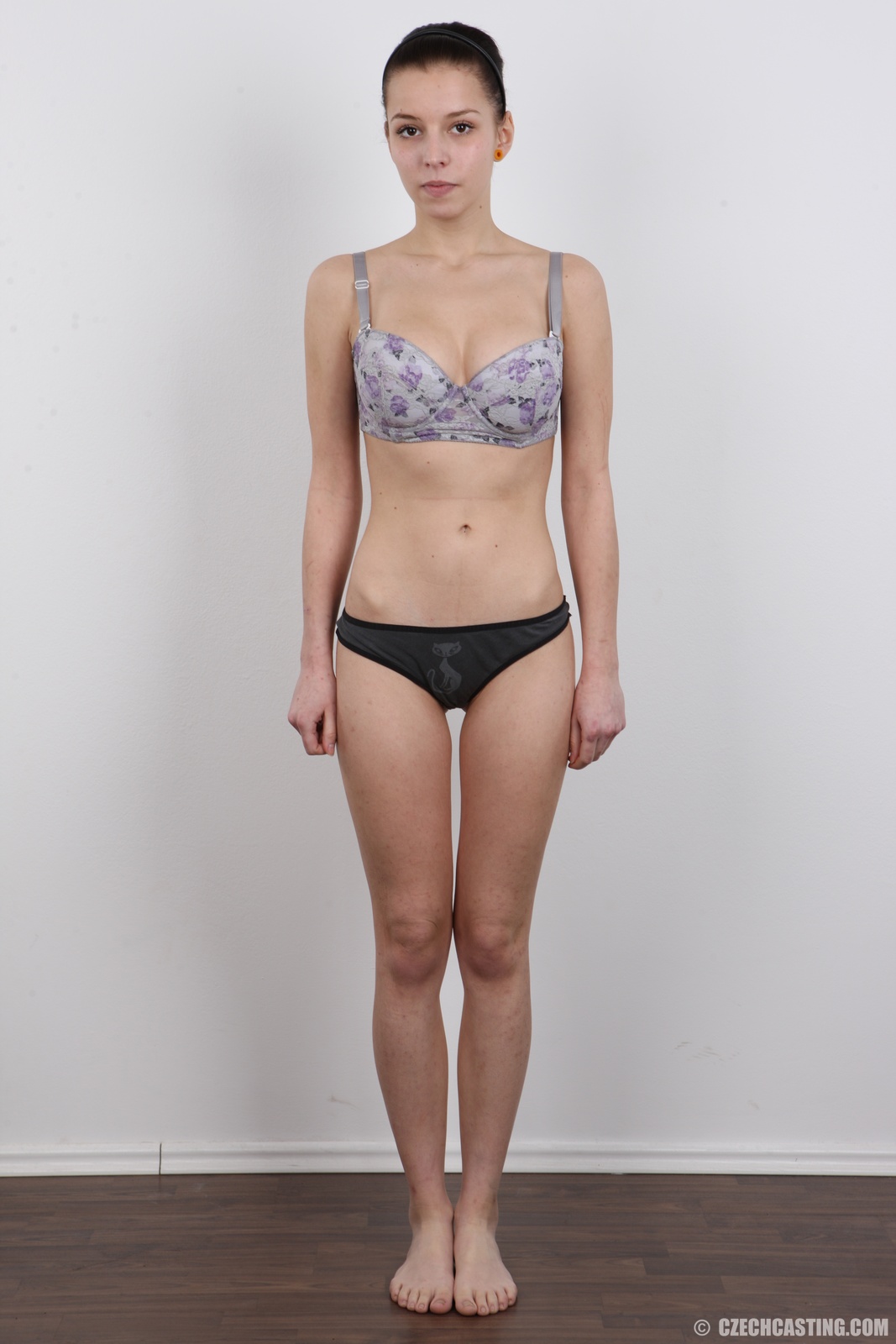 Czech Casting 6391 Linda