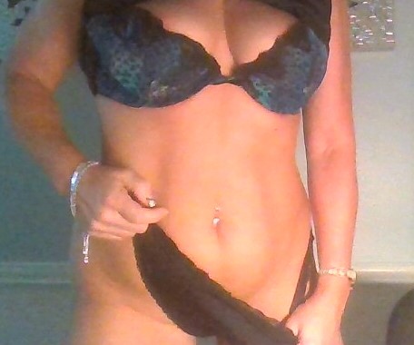 ArianaLyn in lingerie