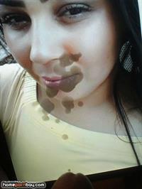 Fernanda Lima Safadona from Brazil , known also as Peituda Safada
Hot sexy girl. She is into programa completo