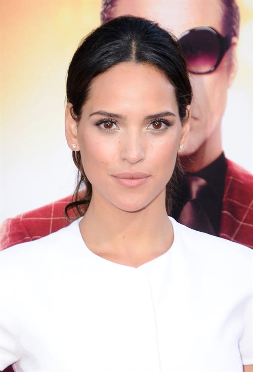 Adria Arjona