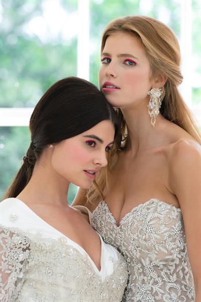 Emily Deyt-Aysage - Naturally Busty British Bombshell