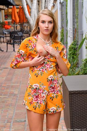 Angelina-IV Nude Pictures Intimate Butt Play