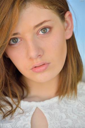 Blaire Nude Pictures Princess Style