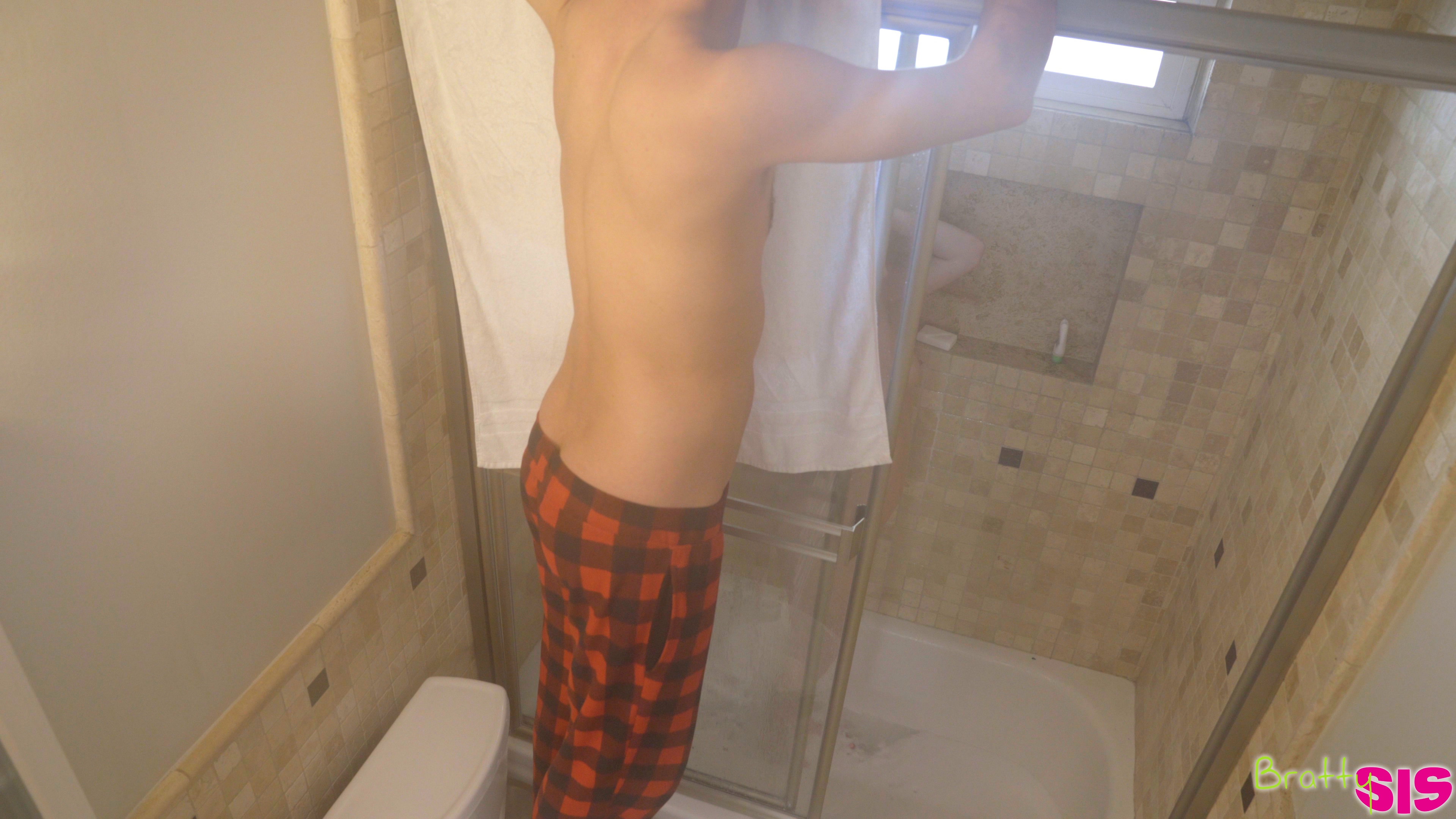 Young nubile hottie Lily Moon leaves the shower and sucks her stepbrother off before he bangs her slippery bald pussy