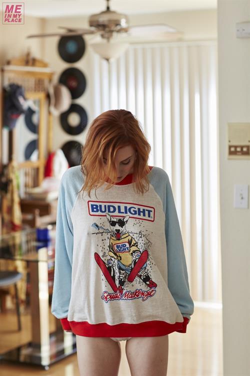 Bree Essrig Pictures Bree Essrig - Esquire Me in My Place