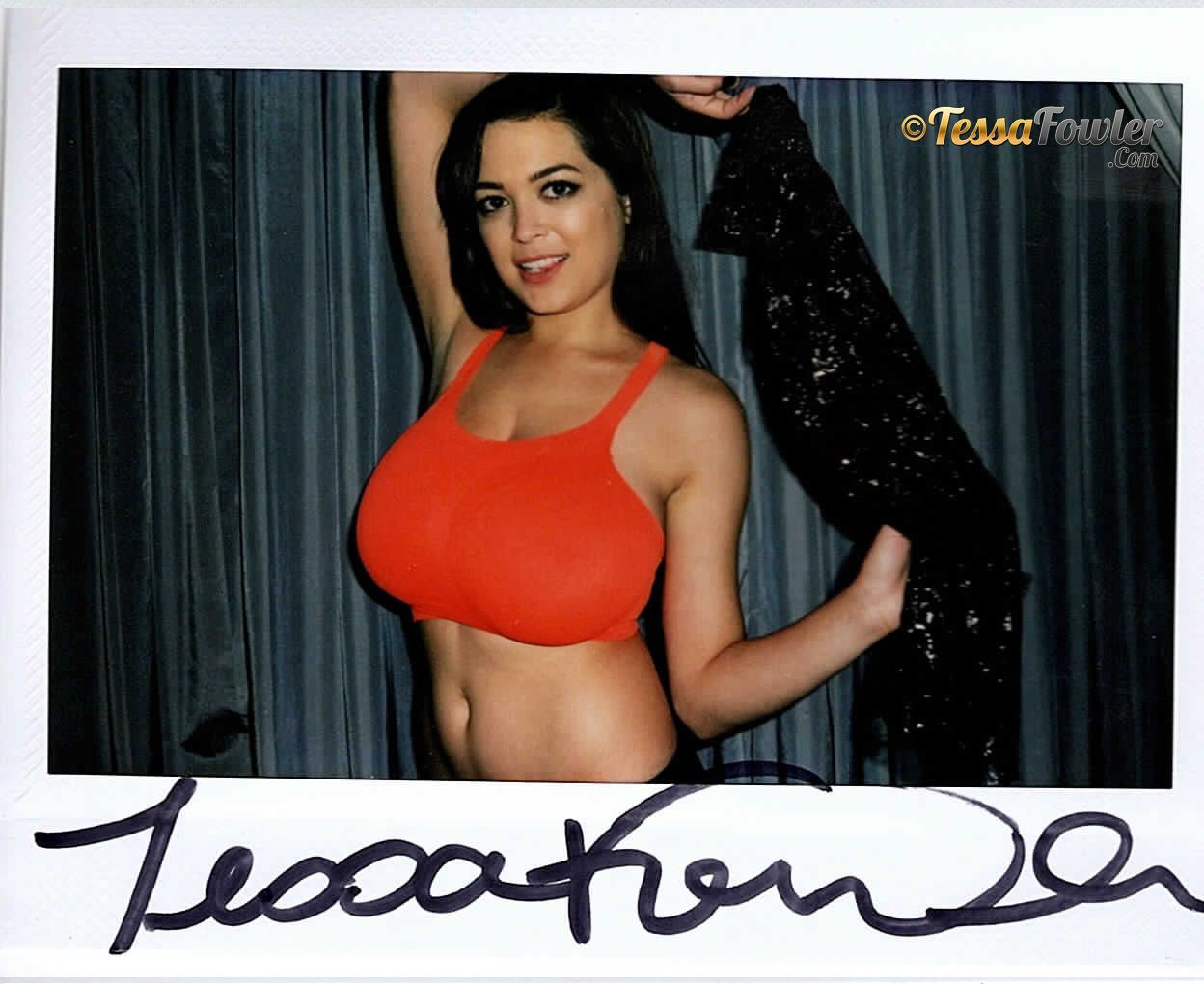 Tessa Fowler Great Candid Film Shots With Her Big Yummy Goodies