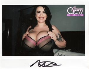 Leanne Crow Nude Pictures Leanne Crow Huge Titties Polaroid Shots for a Classic Looks