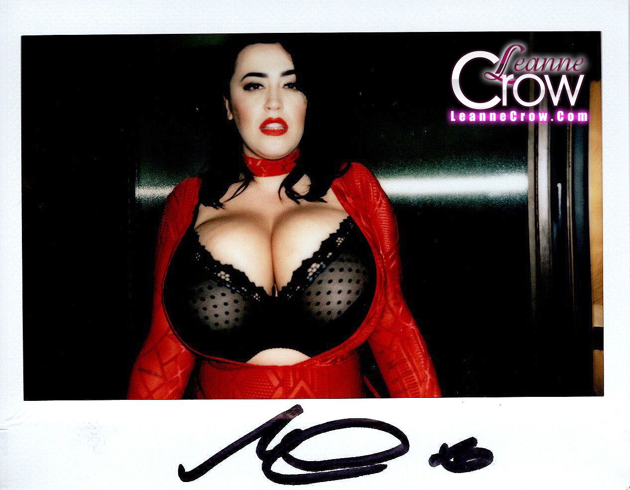 Lovely Leanne Crow Big Boobs in Polaroid Shoots