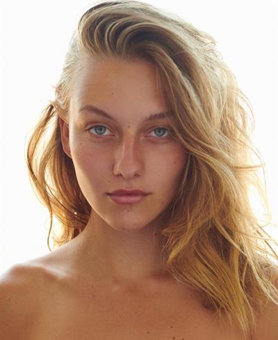 Ella Kernkamp has a Gorgeous Face