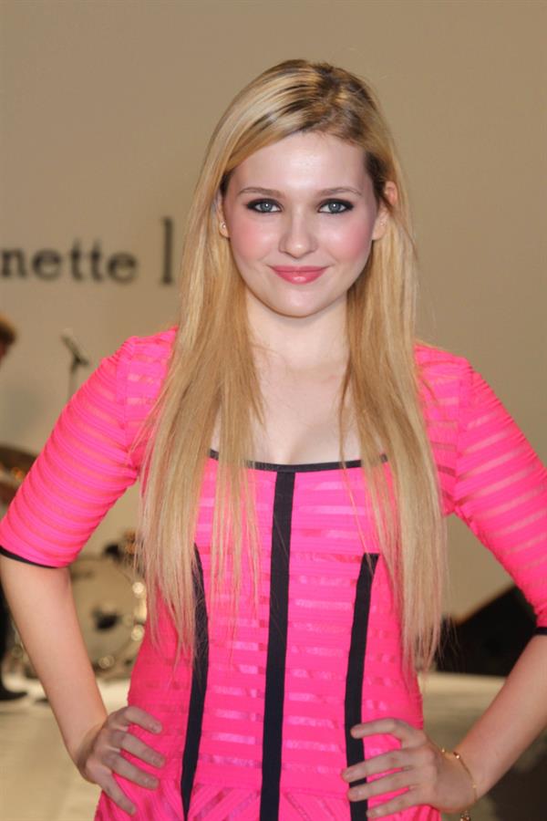 Abigail Breslin