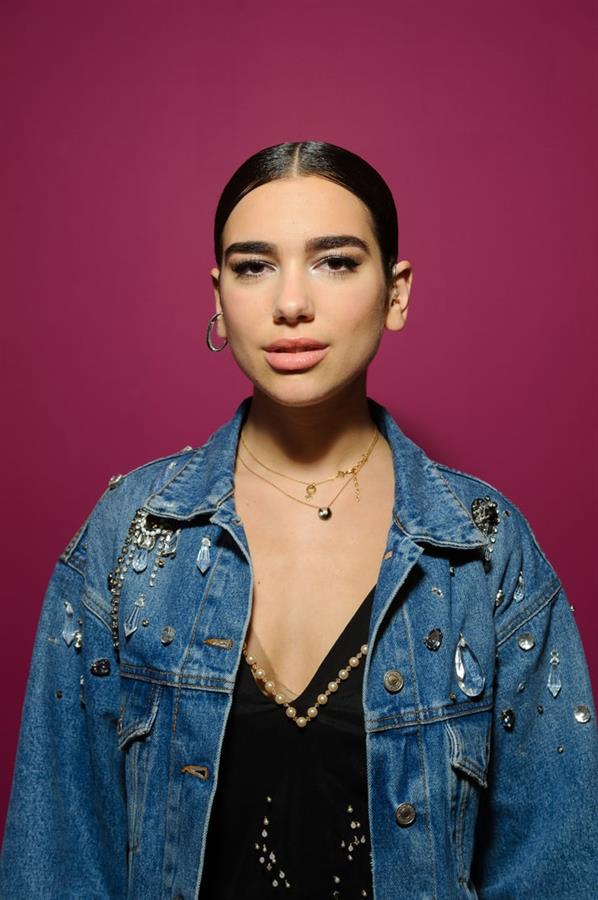 Dua Lipa