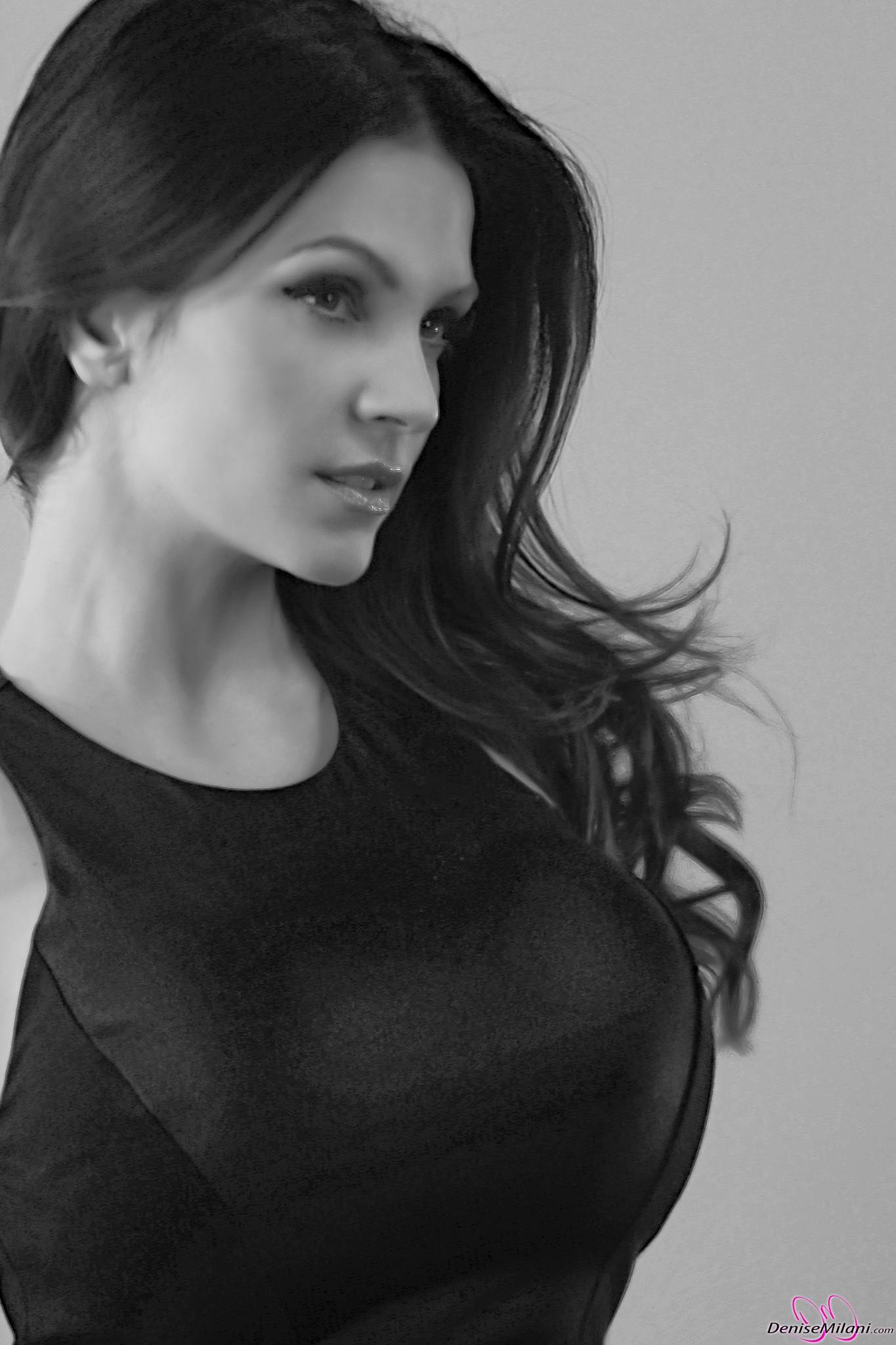 Denise Milani Photoset - BlackLeather