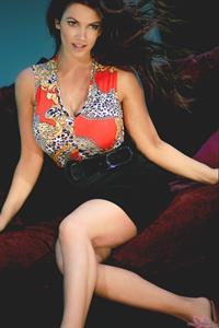 Denise Milani Photoset - OrangeTop