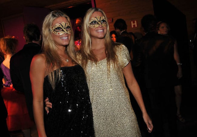 Bia and Branca Feres