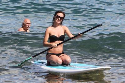 Olivia Wilde on the beach in Hawaii - May 27, 2013 