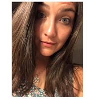 Lila taking a selfie