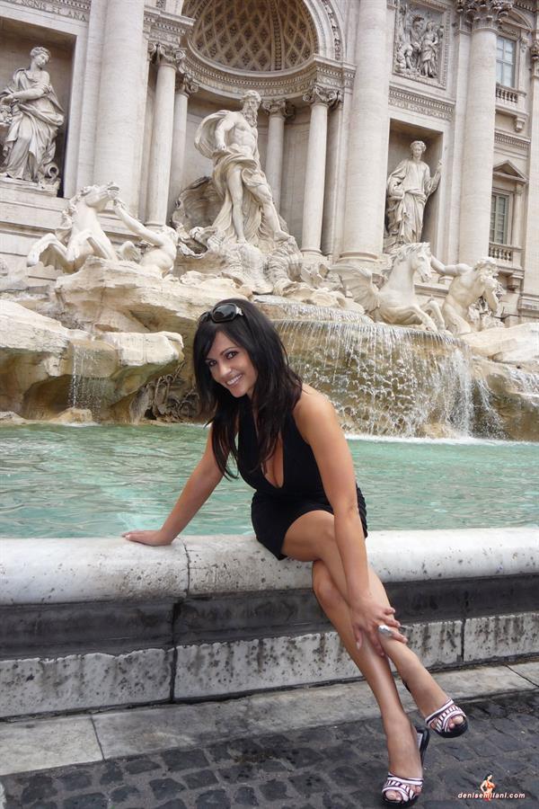 Denise Milani Snapshots - Rome1