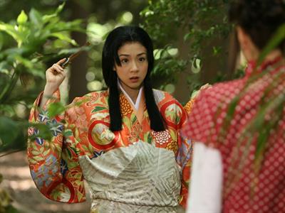 Aki Hoshino